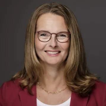 Bettina Martin